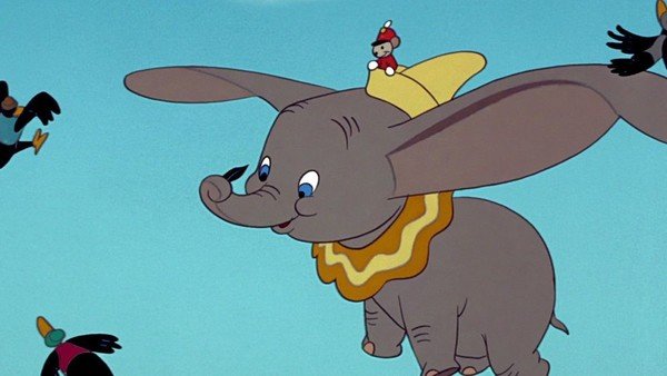 dumbo,-el-elefantito-de-orejas-grandes-que-fue-“cancelado”-en-los-’60-y-que-a-los-80-anos-sigue-volando