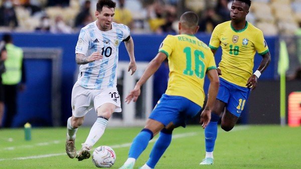 argentina-vs-brasil,-por-las-eliminatorias-al-mundial-de-qatar-2022:-horario,-tv-y-formaciones