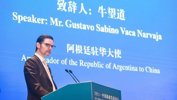 el-embajador-argentino-participo-de-un-foro-con-la-region-en-la-que-china-mantiene-“campos-de-reeducacion”-para-musulmanes