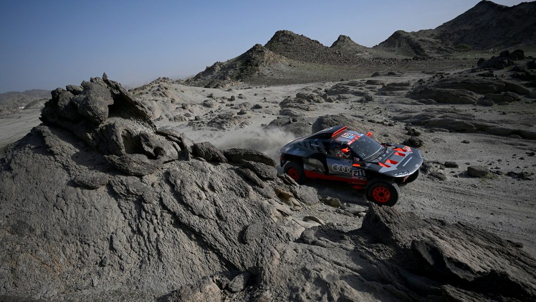 comienza-el-rally-dakar-en-arabia-saudita-con-18-pilotos-argentinos-en-cinco-categorias