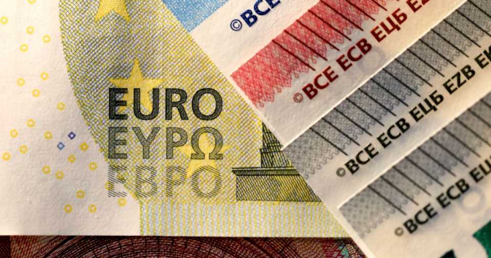 euro-hoy:-a-cuanto-cotiza-este-jueves-16-de-noviembre